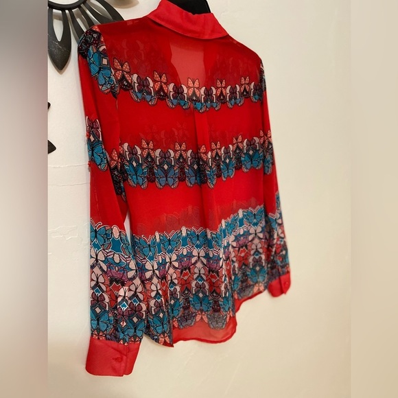 Express~The Portofino Shirt~Semi-Sheer-Slim-Fit~Butterfly Print~Blouse~Size XS - Picture 12 of 14